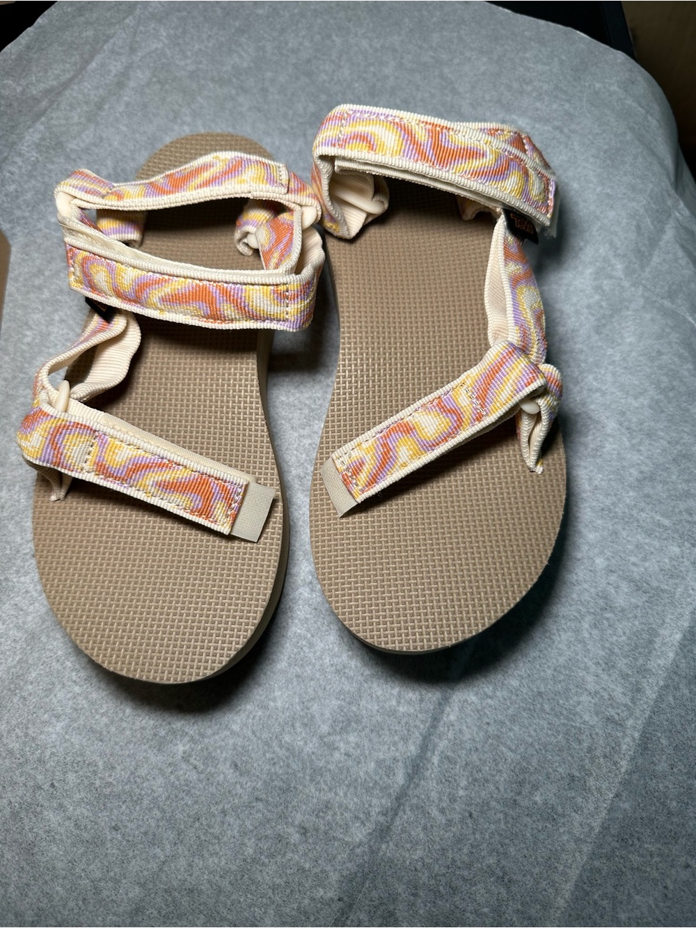 TEVA MIDFORM UNIVERSAL IN BEIGE FOR WOMEN